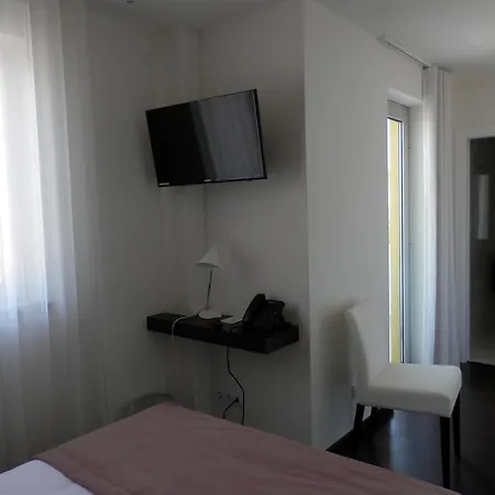 Barquinha River House